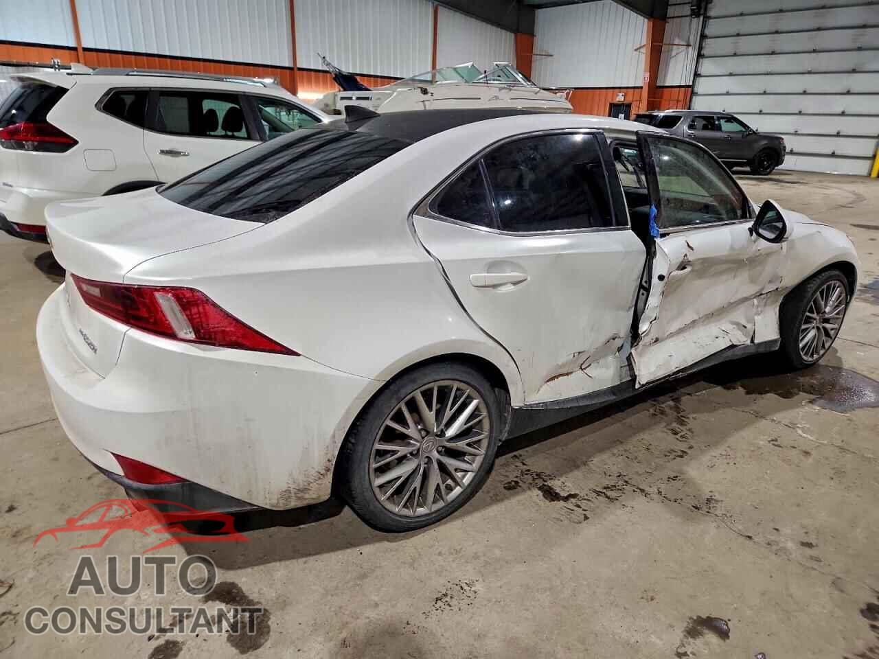 LEXUS IS 2014 - JTHCF1D26E5002471