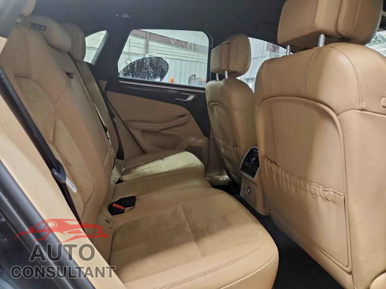 PORSCHE MACAN 2021 - WP1AB2A58MLB35511
