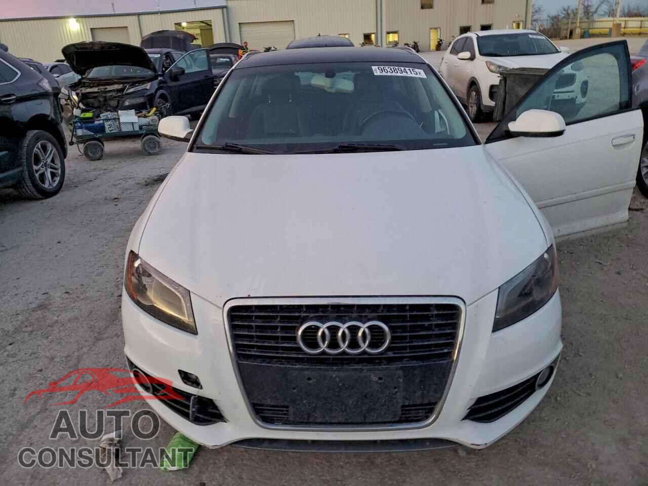AUDI A3 2012 - WAUKJAFM3CA016856