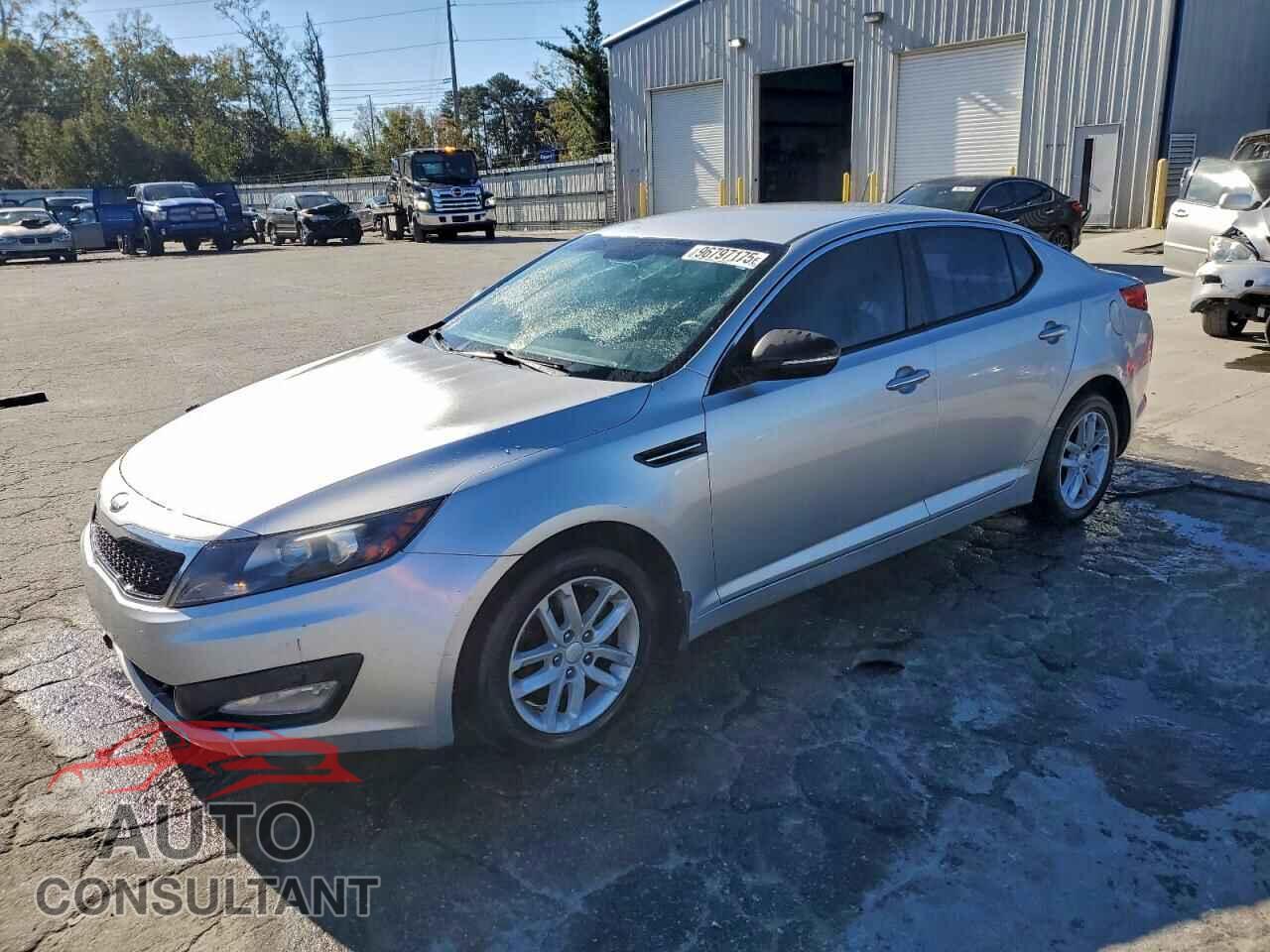 KIA OPTIMA 2013 - KNAGM4A71D5373625