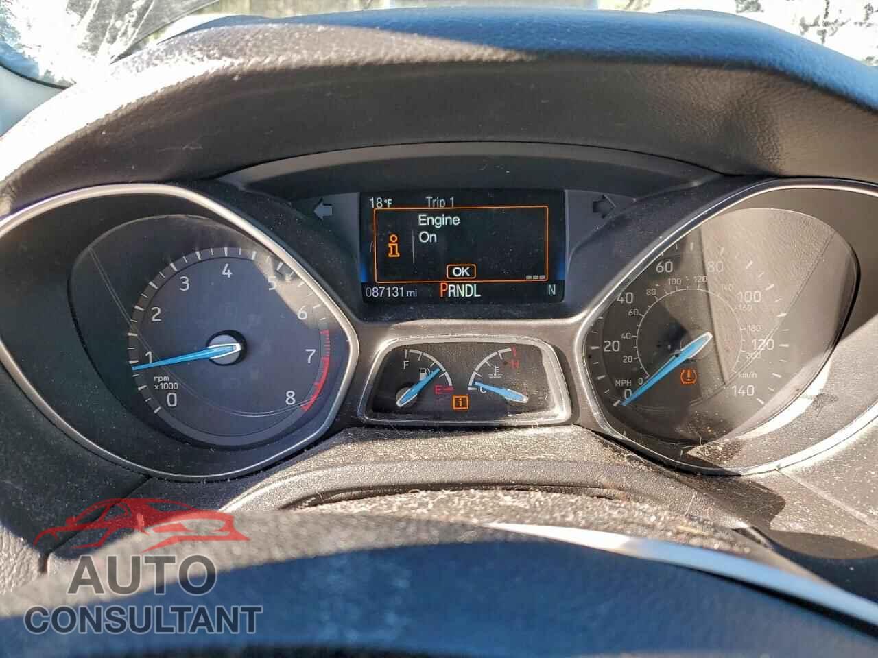 FORD FOCUS 2017 - 1FADP3F24HL325807