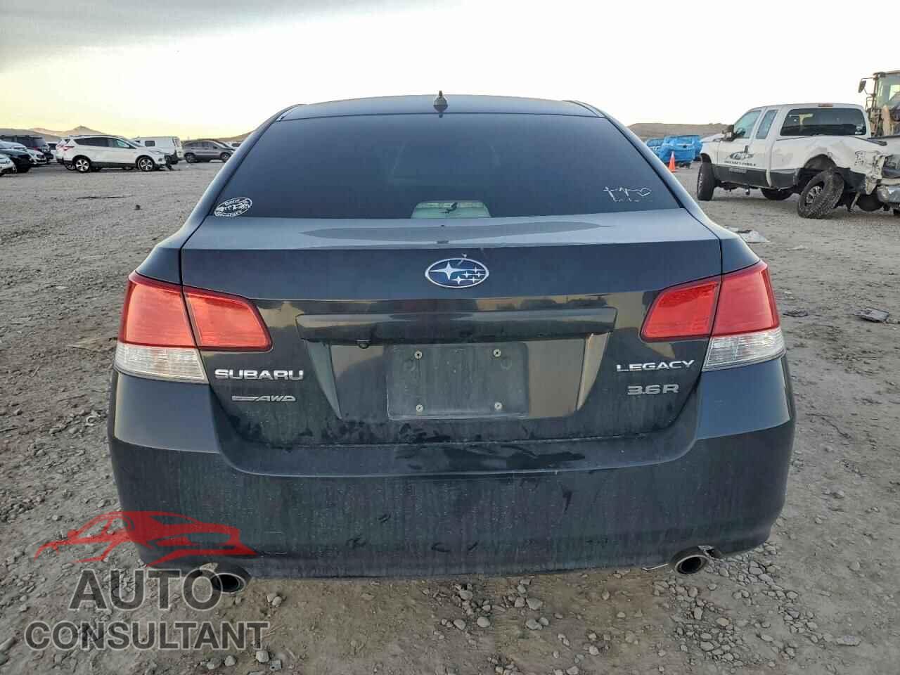 SUBARU LEGACY 2013 - 4S3BMDJ68D2013239