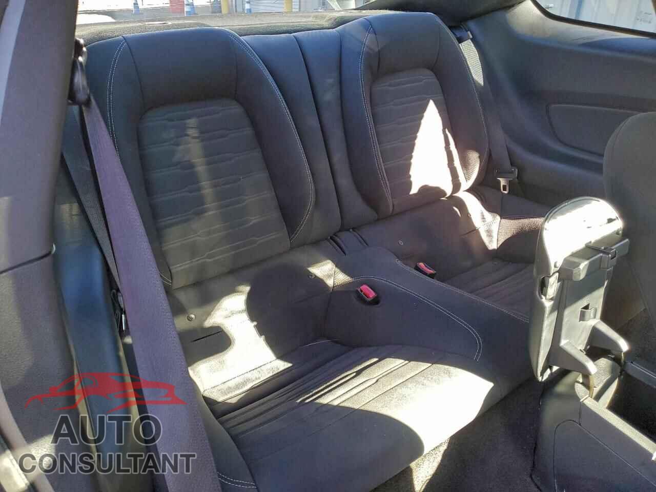 FORD MUSTANG 2015 - 1FA6P8CF9F5412164