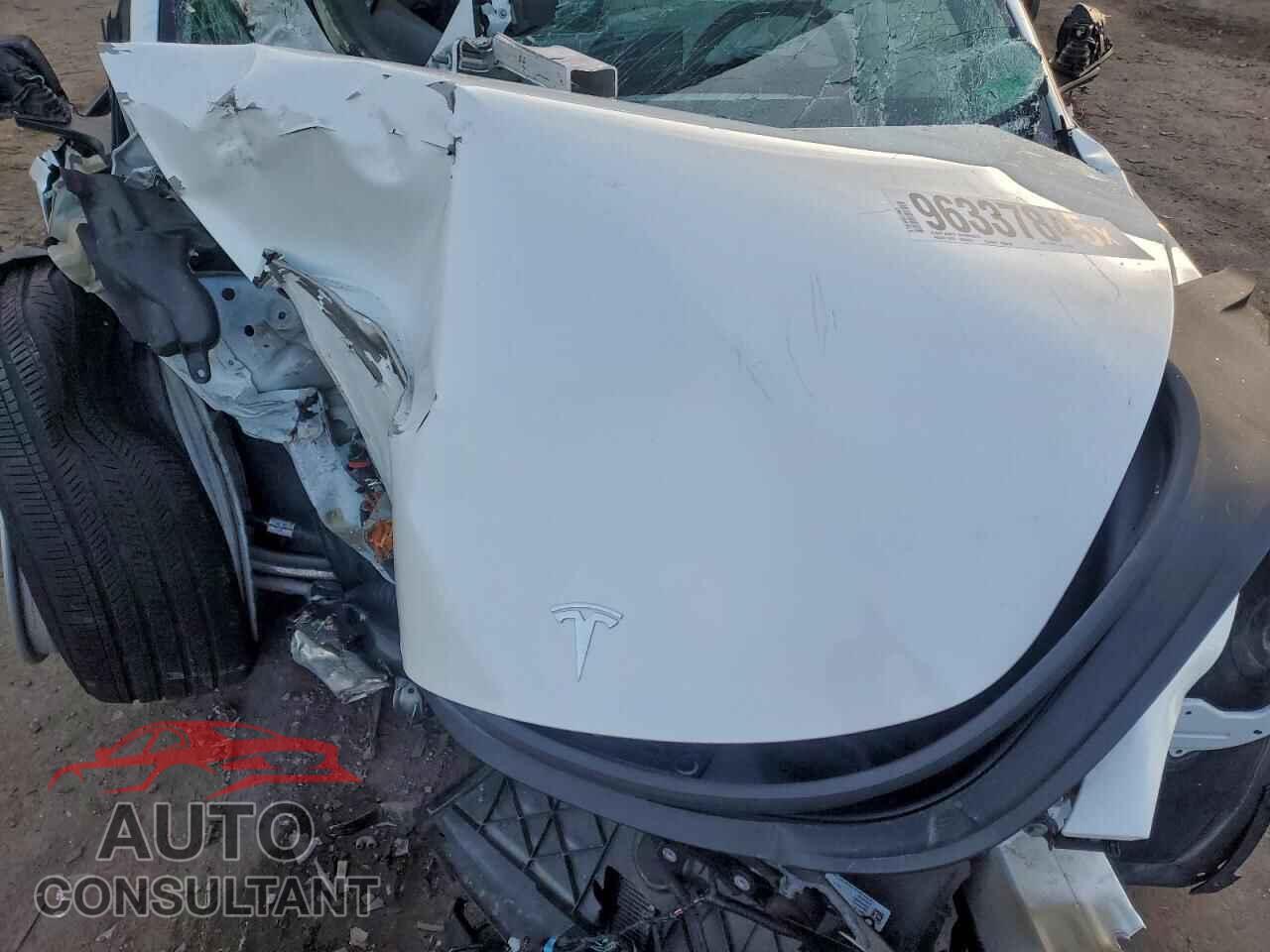 TESLA MODEL 3 2023 - 5YJ3E1EB9PF632778