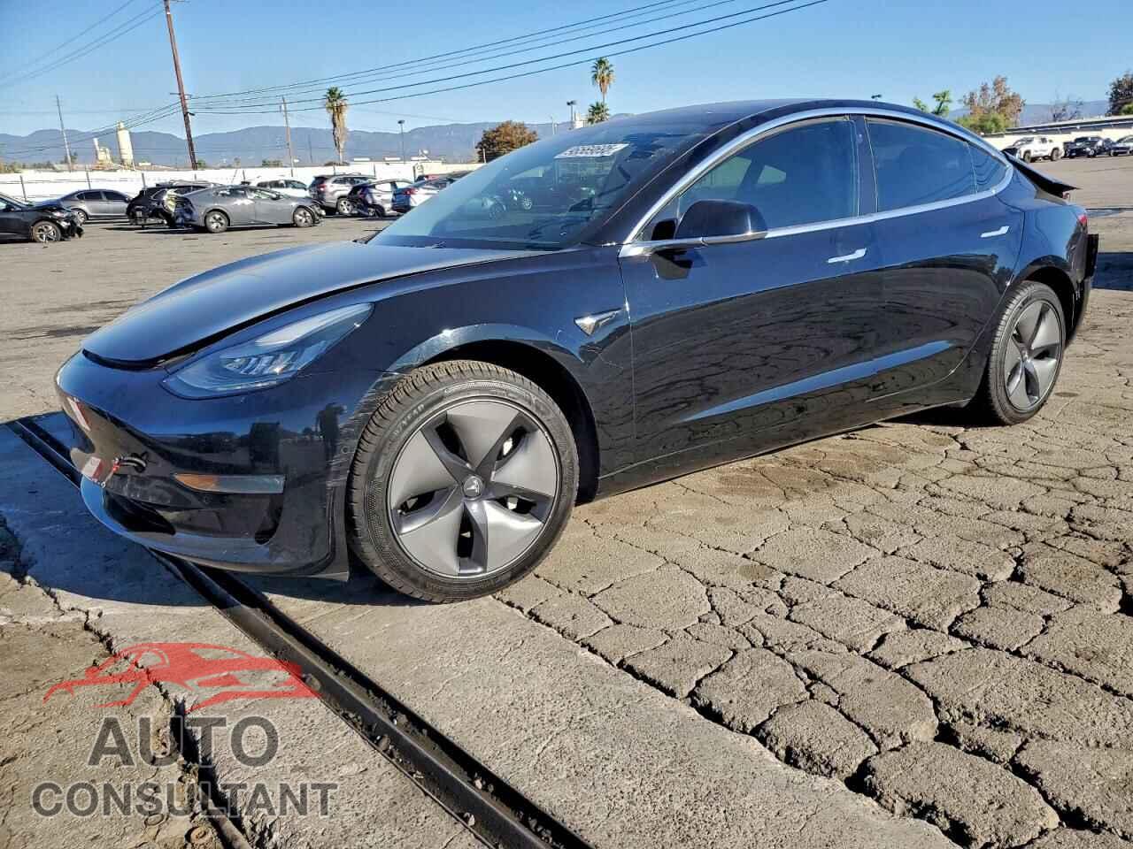 TESLA MODEL 3 2019 - 5YJ3E1EB3KF384228