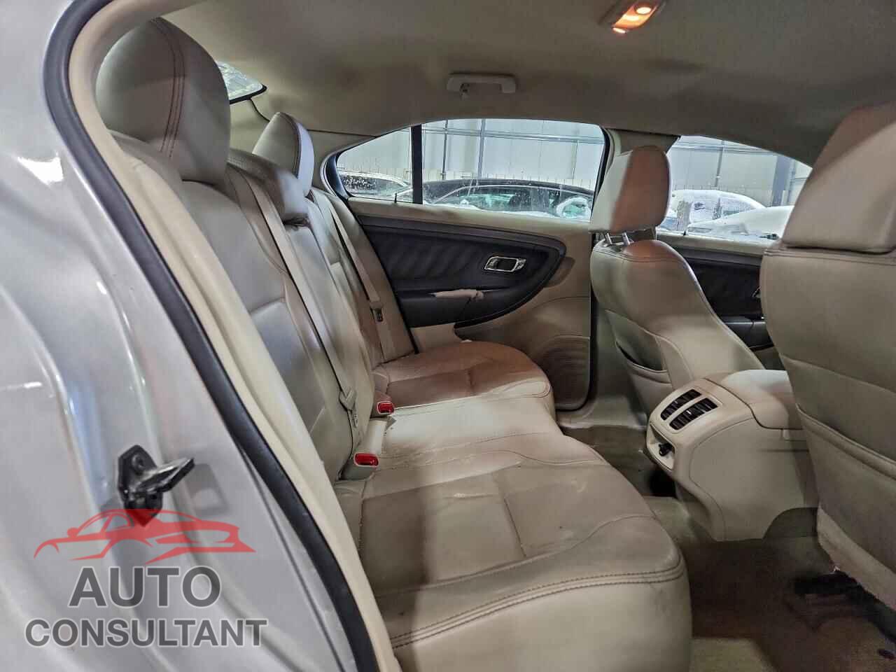 FORD TAURUS 2011 - 1FAHP2EW9BG176794