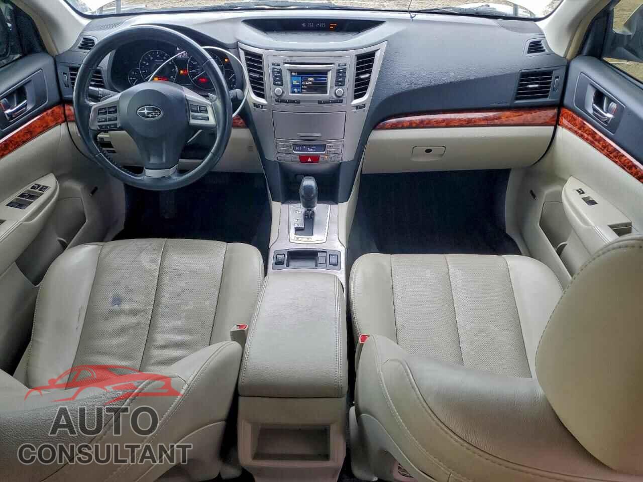 SUBARU OUTBACK 2012 - 4S4BRBKC8C3242017