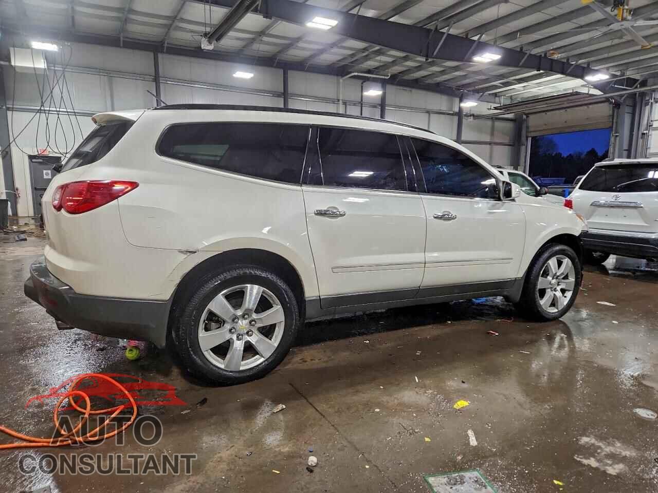 CHEVROLET TRAVERSE 2012 - 1GNKVLED7CJ316668
