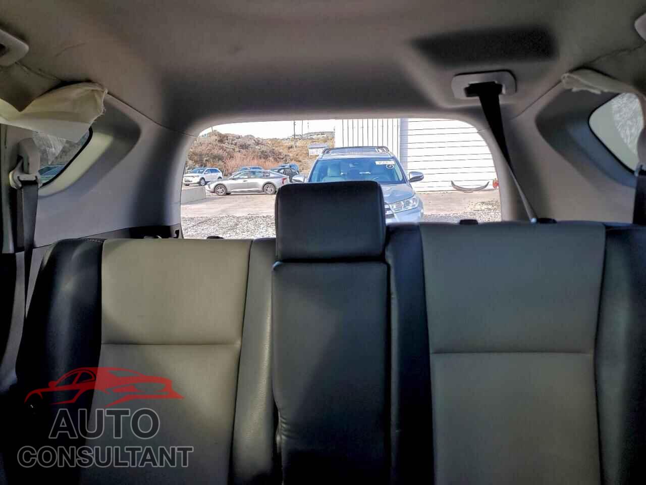 TOYOTA RAV4 2013 - 2T3DFREV8DW082246