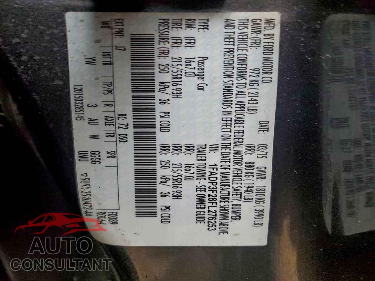 FORD FOCUS 2015 - 1FADP3F28FL276253