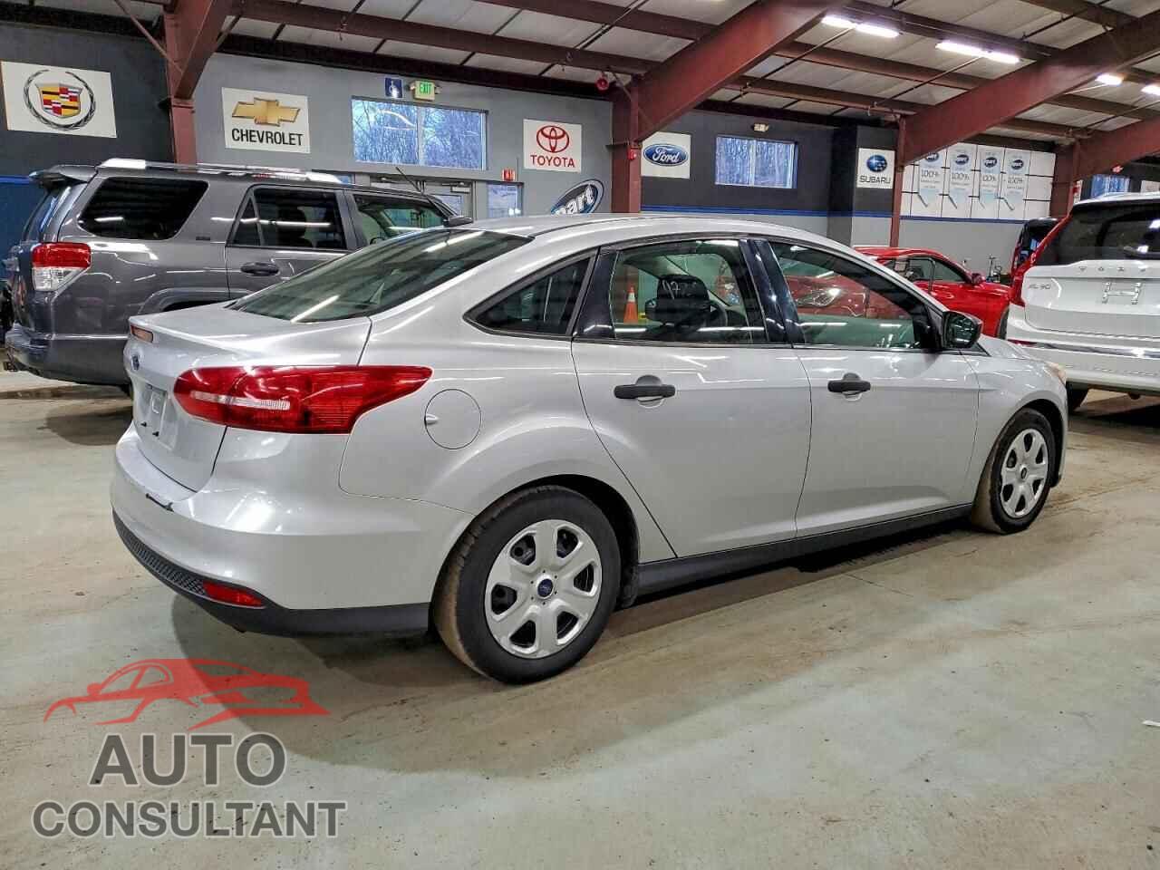 FORD FOCUS 2016 - 1FADP3E20GL345570
