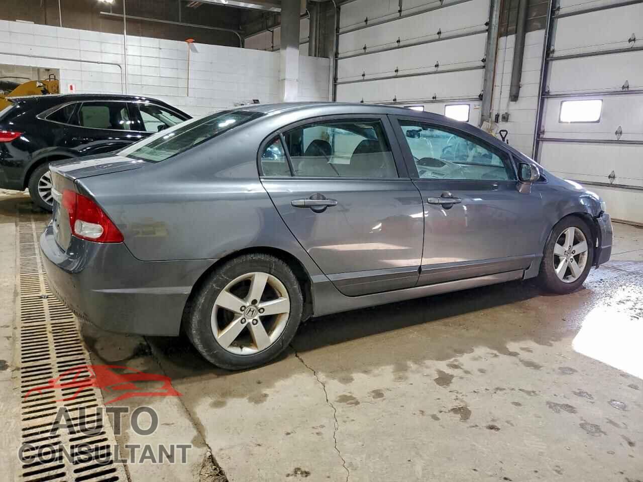 HONDA CIVIC 2010 - 19XFA1F59AE001625