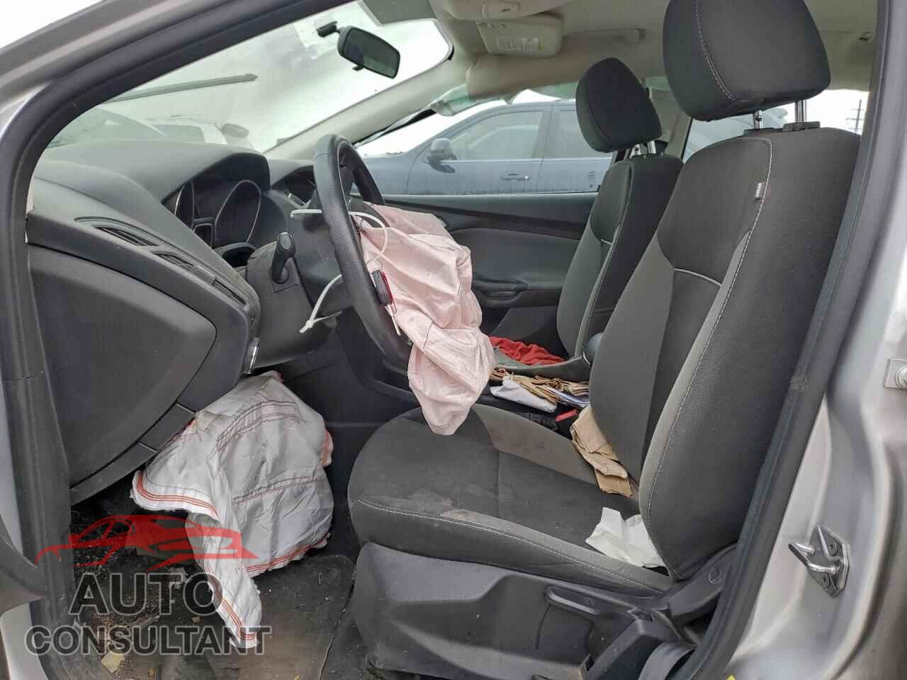 FORD FOCUS 2014 - 1FADP3F25EL451797
