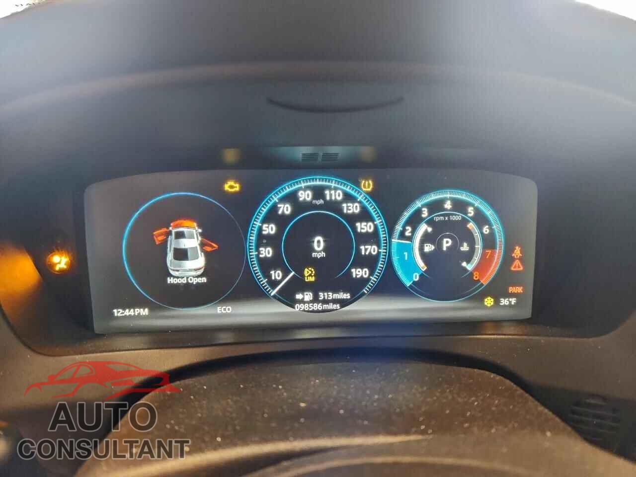 JAGUAR XE 2018 - SAJAK4FX2JCP41018