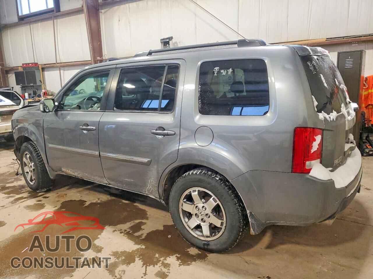 HONDA PILOT 2009 - 5FNYF48939B502334