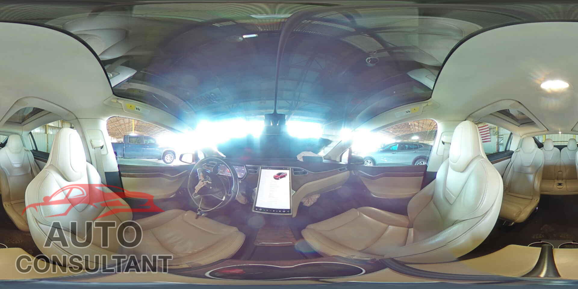 TESLA MODEL X 2016 - 5YJXCBE21GF005585