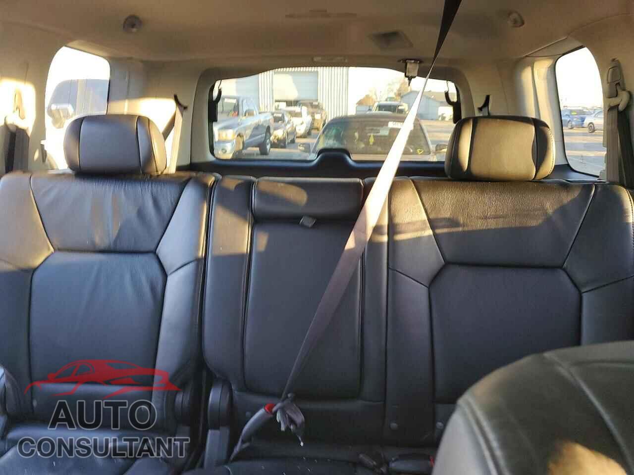 HONDA PILOT 2009 - 5FNYF48539B021366