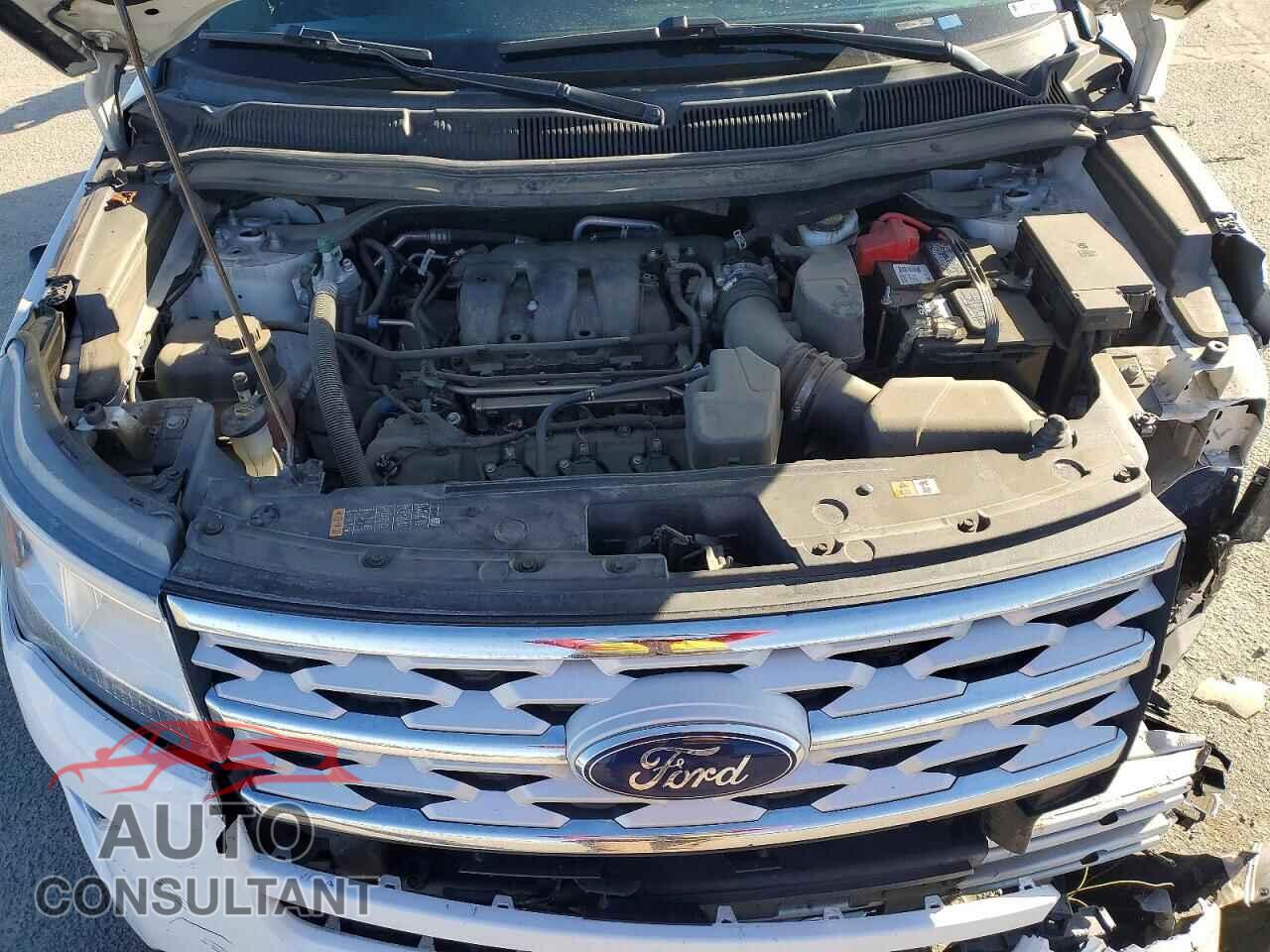 FORD EXPLORER 2018 - 1FM5K7D88JGC54357