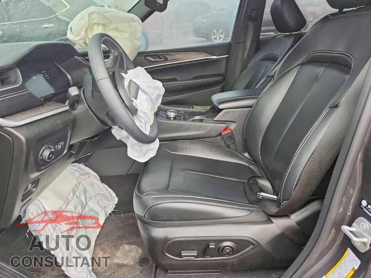 JEEP GRAND CHER 2025 - 1C4RJGBG8SC349576