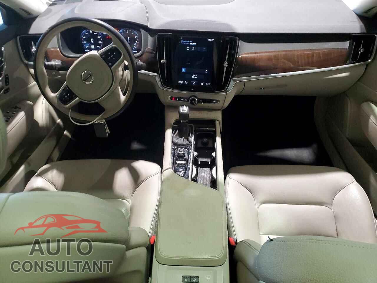 VOLVO S90 2019 - LVYA22MK6KP110494