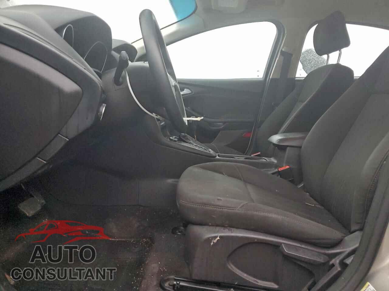 FORD FOCUS 2016 - 1FADP3F23GL251021
