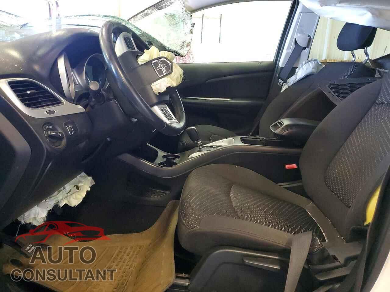 DODGE JOURNEY 2017 - 3C4PDCGB1HT559776