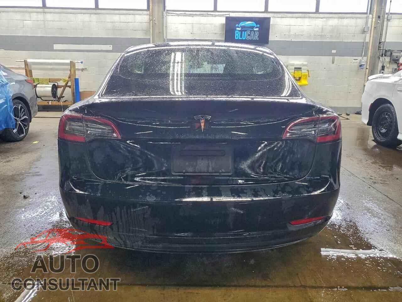 TESLA MODEL 3 2023 - 5YJ3E1EA0PF450300