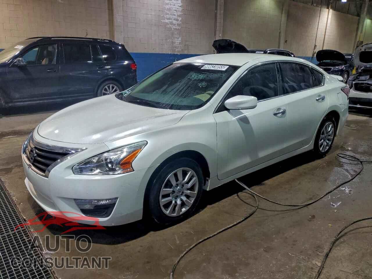 NISSAN ALTIMA 2015 - 1N4AL3AP1FC211973