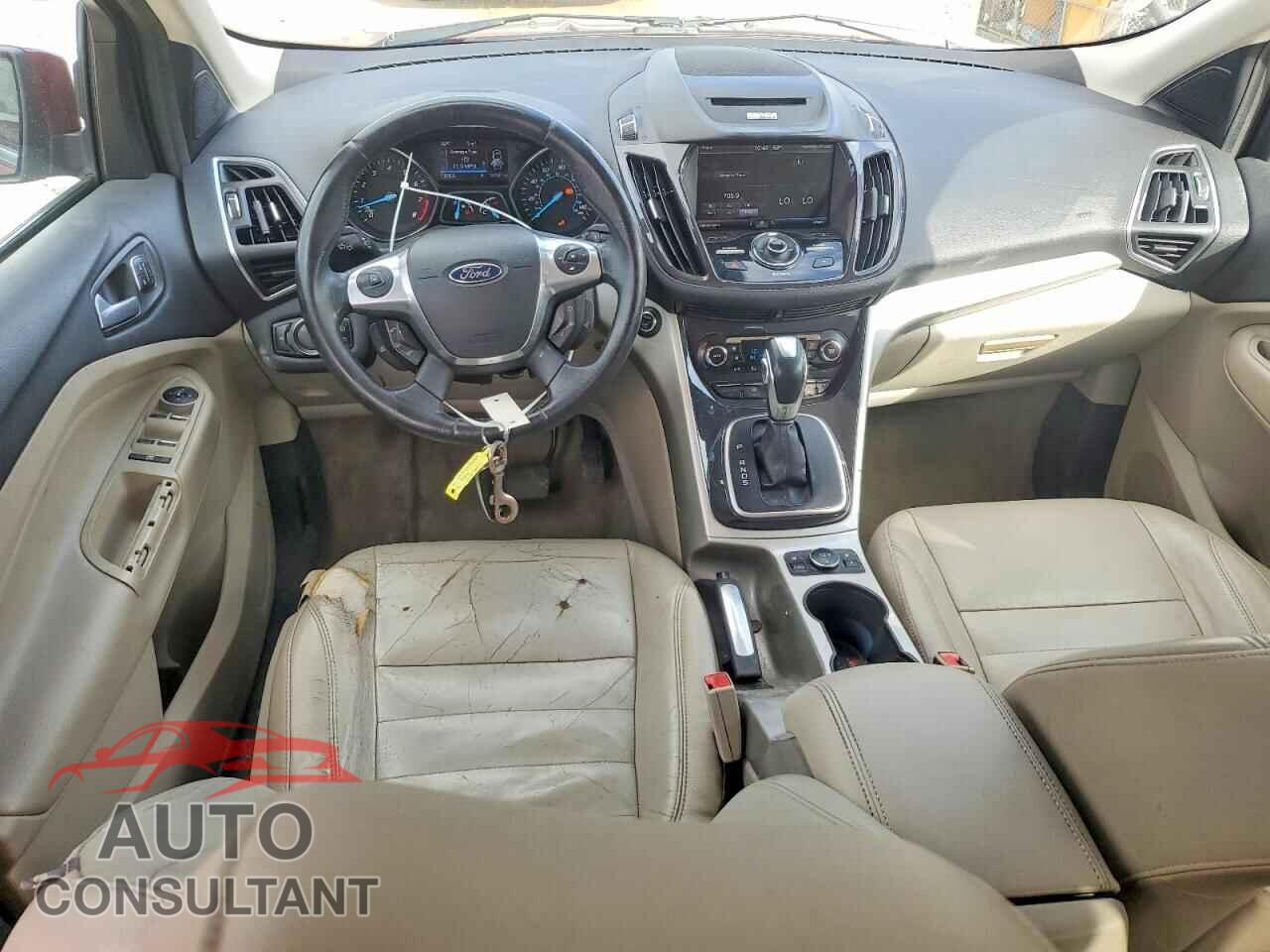 FORD ESCAPE 2013 - 1FMCU0H94DUC43857