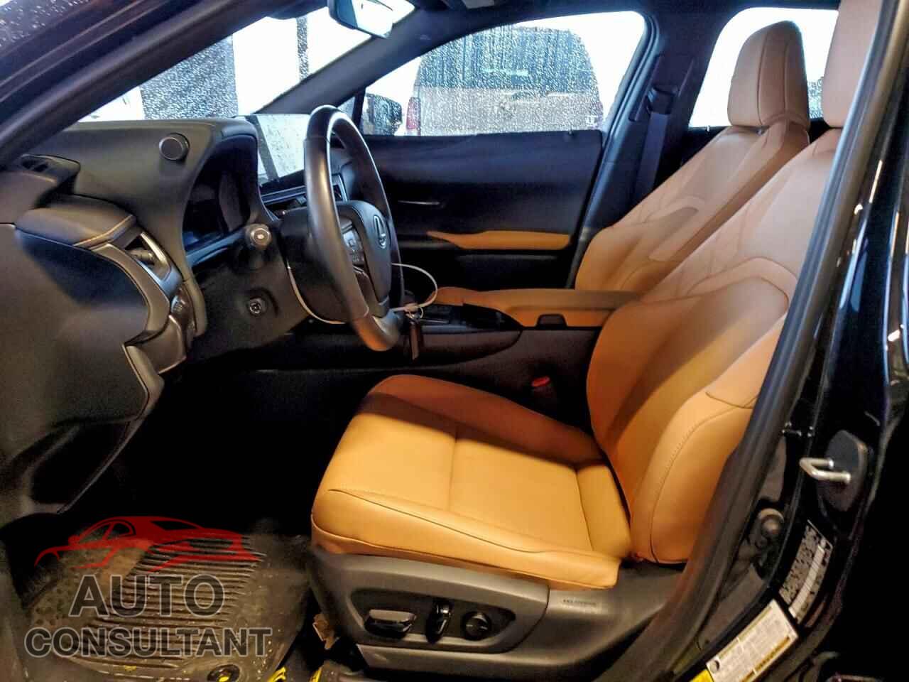 LEXUS UX 300H BA 2025 - JTHYBJAH4S2017882