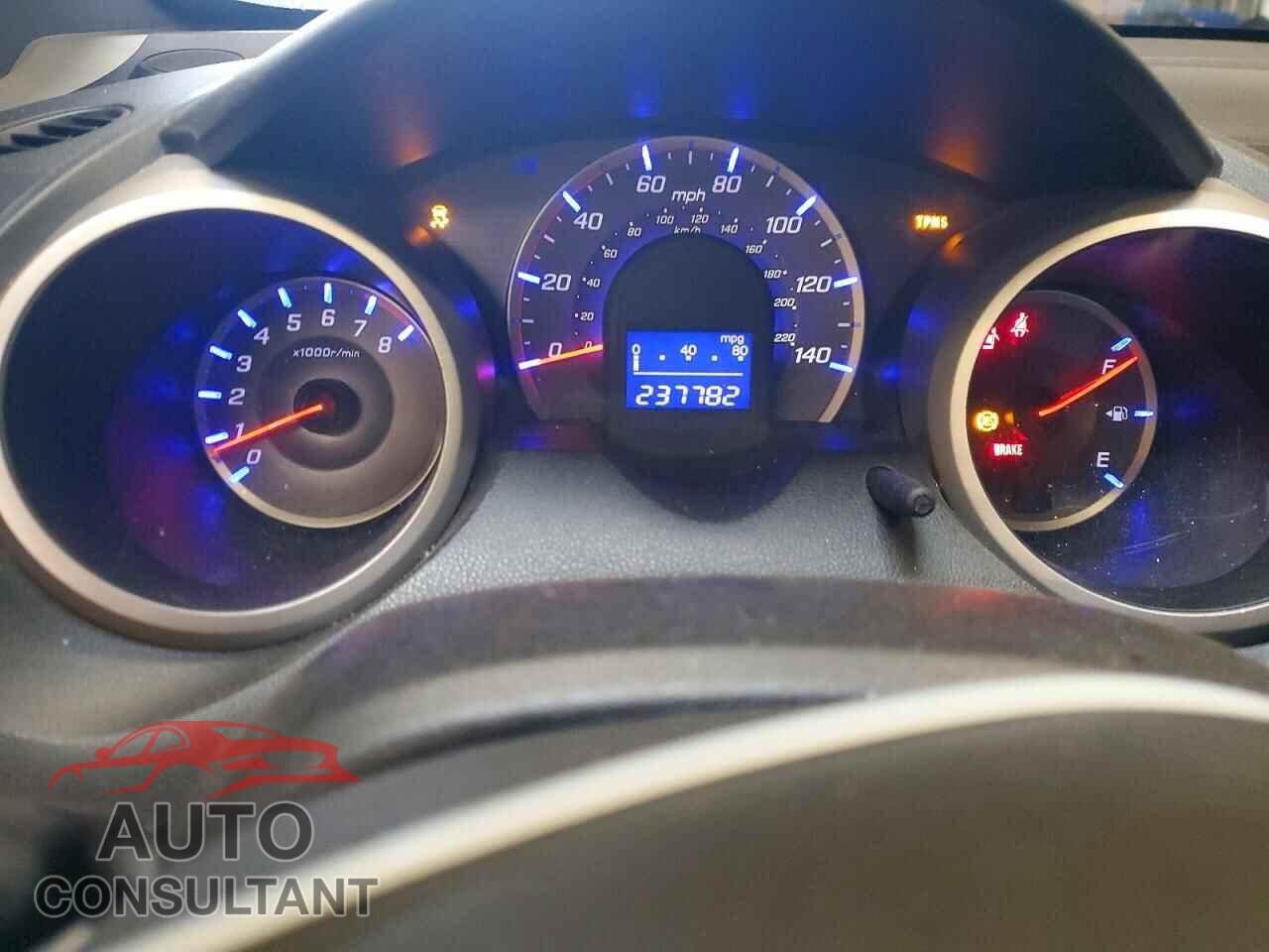 HONDA FIT 2010 - JHMGE8H61AS024478