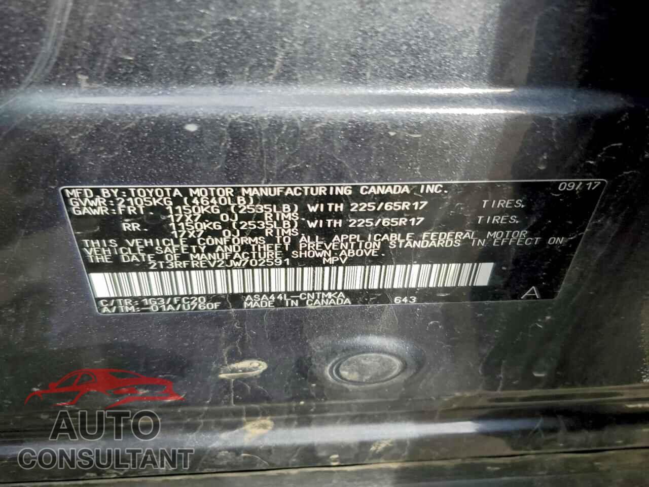TOYOTA RAV4 2018 - 2T3RFREV2JW702591