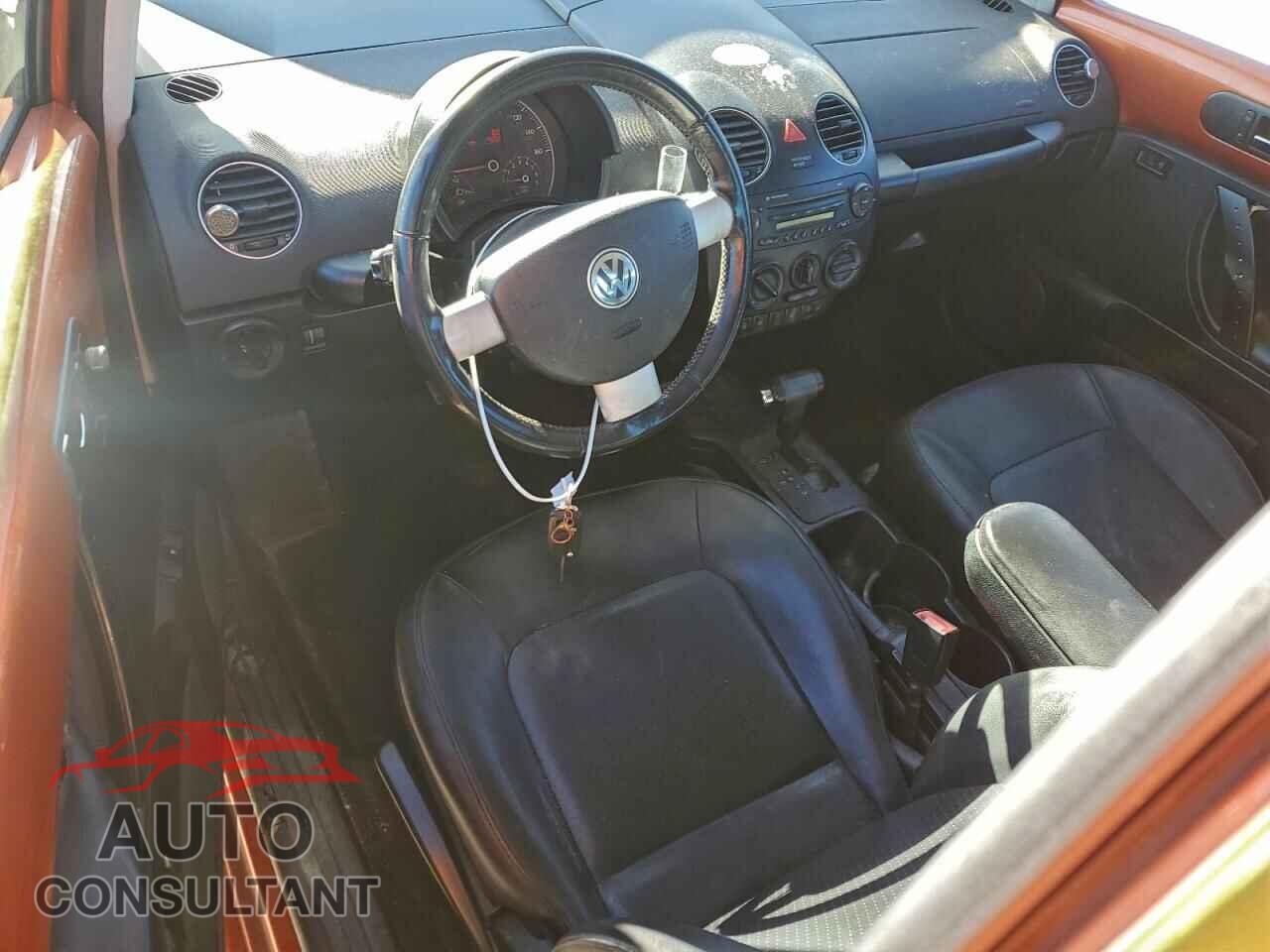 VOLKSWAGEN BEETLE 2010 - 3VWRW3AG2AM031894