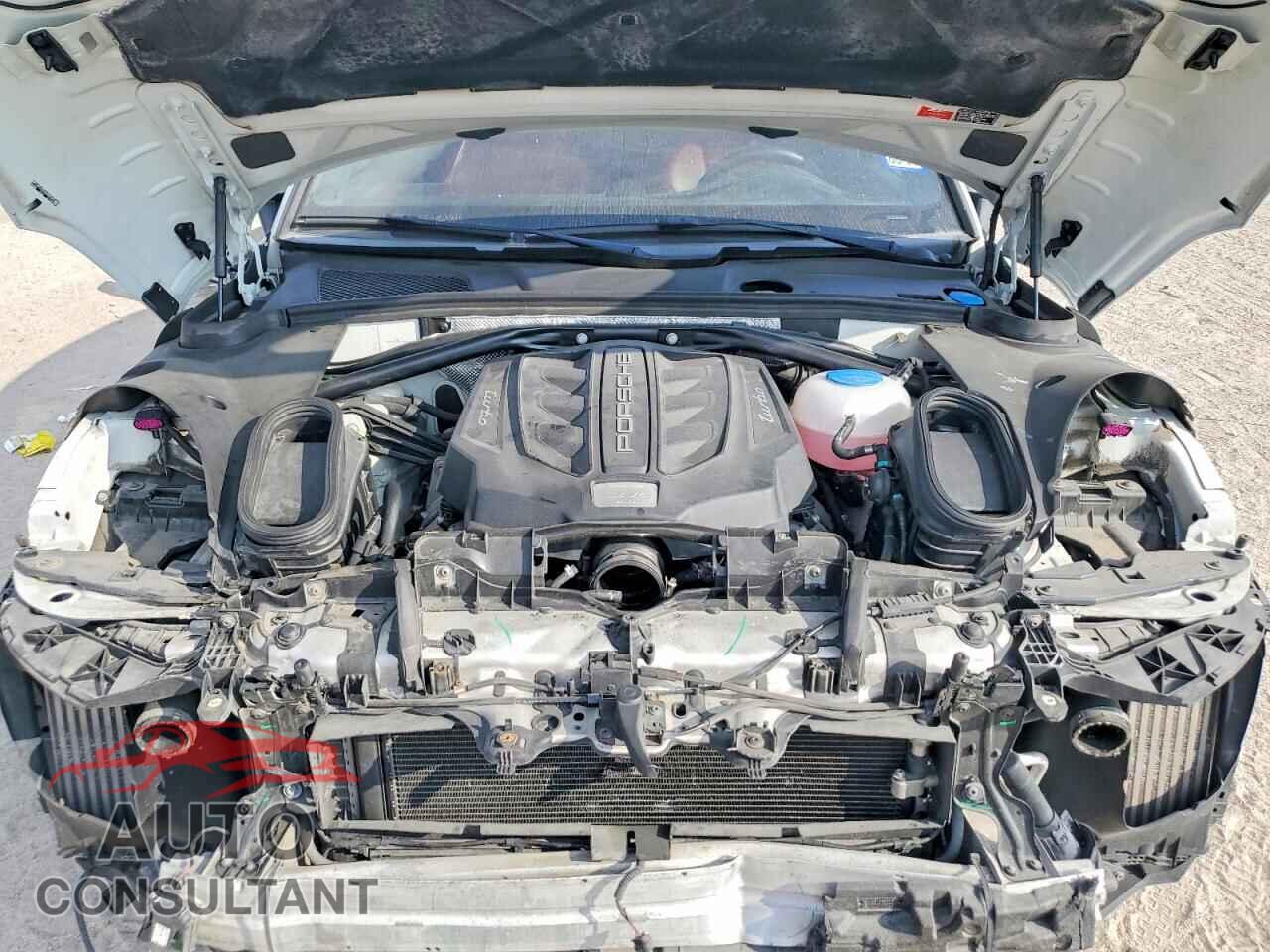 PORSCHE MACAN 2016 - WP1AF2A59GLB90025