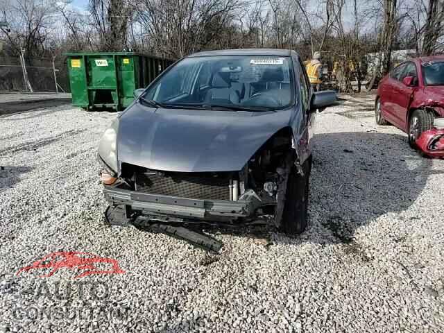 HONDA FIT 2013 - JHMGE8H38DC067588