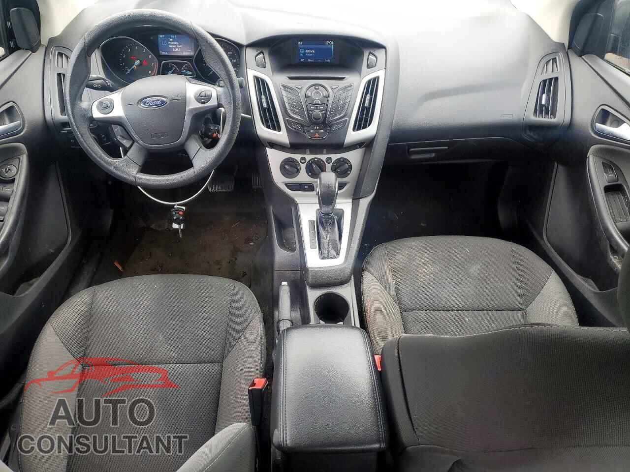 FORD FOCUS 2014 - 1FADP3F27EL280311
