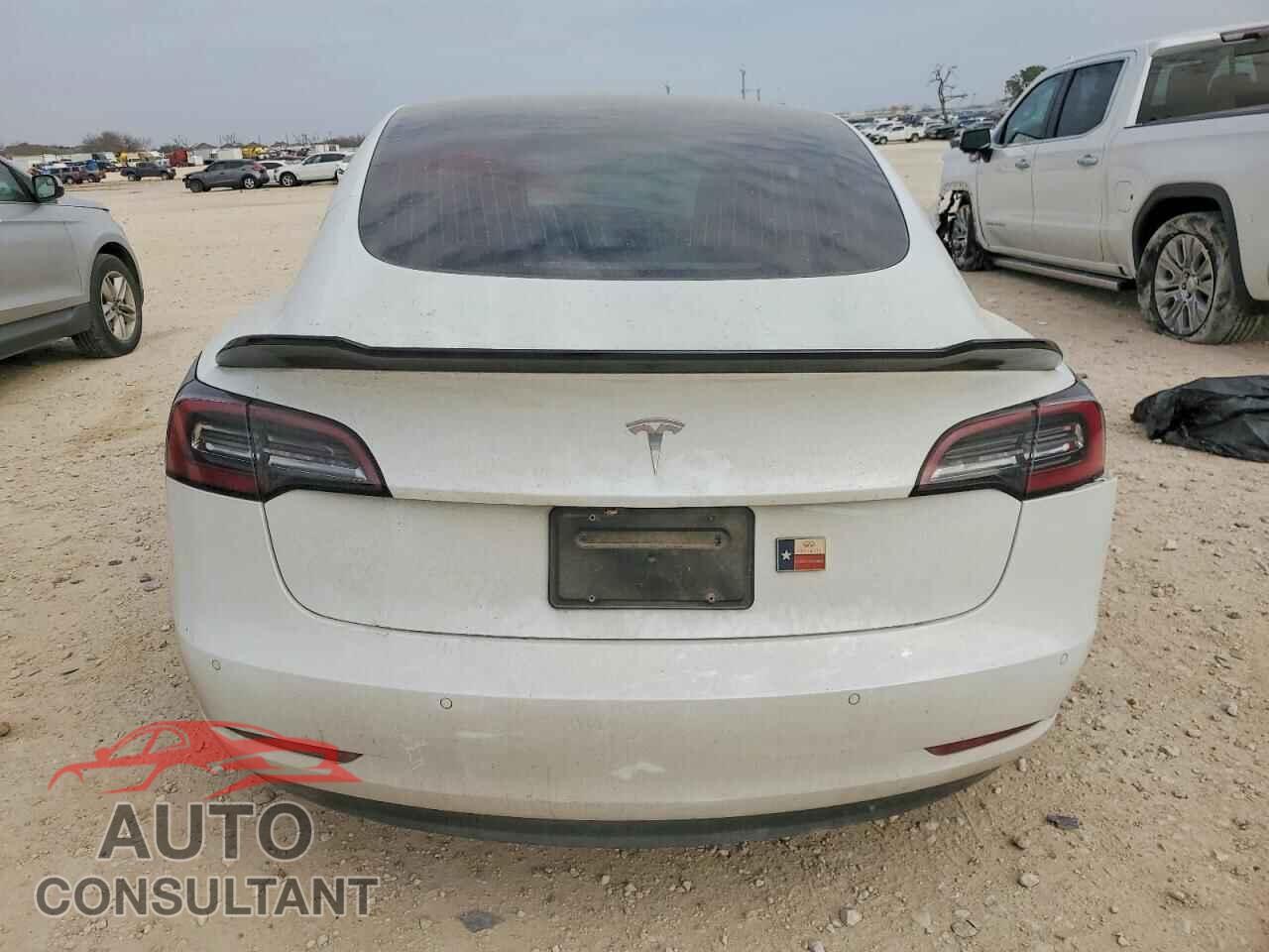 TESLA MODEL 3 2020 - 5YJ3E1EA7LF659883