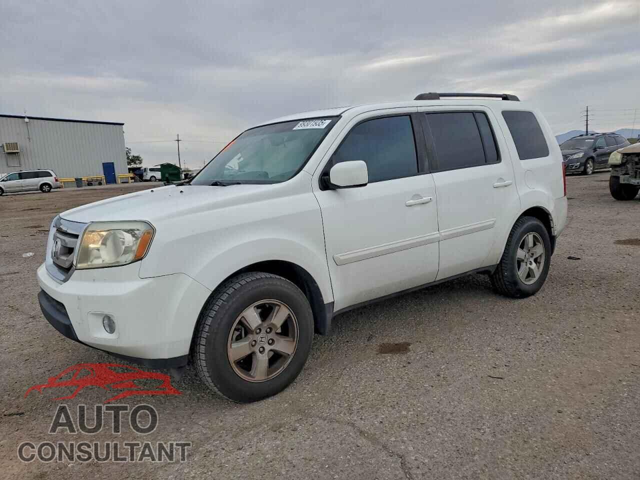 HONDA PILOT 2011 - 5FNYF3H71BB019665