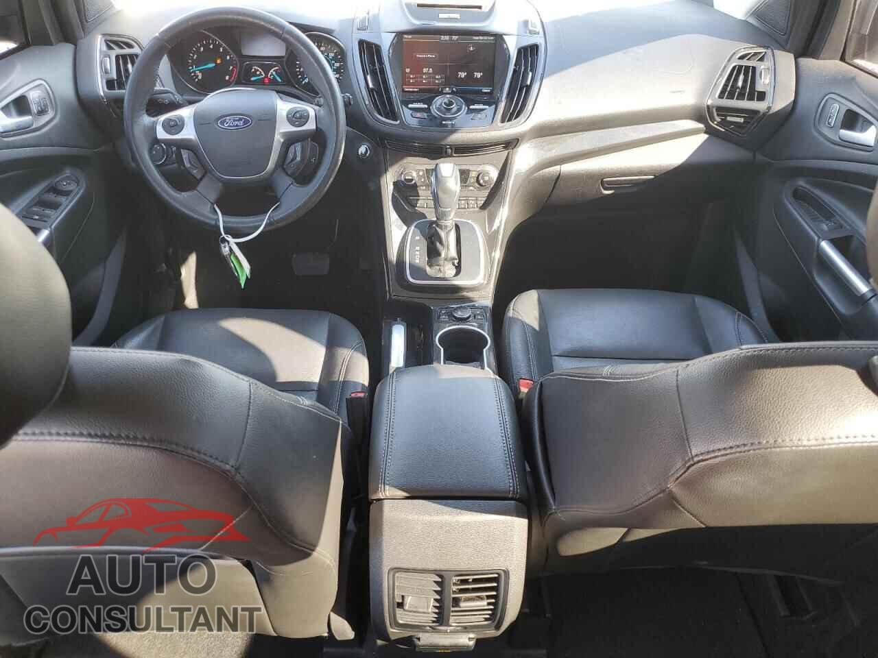 FORD ESCAPE 2014 - 1FMCU0J97EUB54666