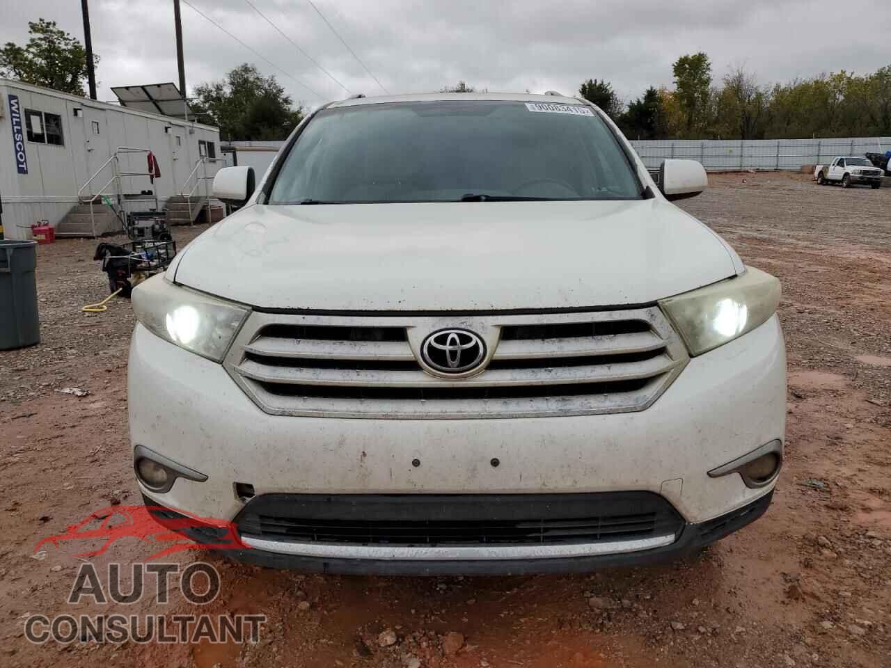 TOYOTA HIGHLANDER 2013 - 5TDZK3EH8DS096934
