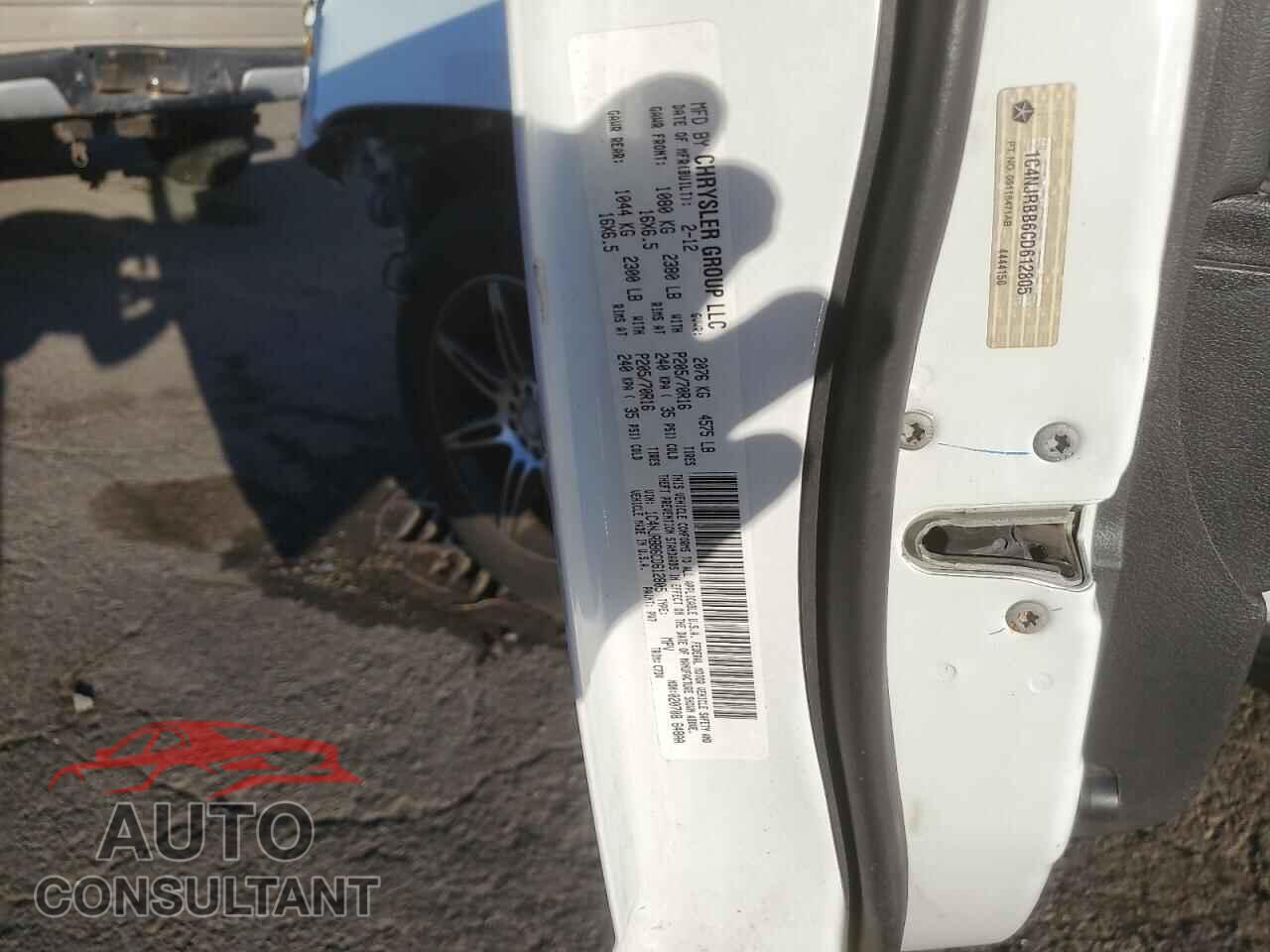 JEEP PATRIOT 2012 - 1C4NJRBB6CD612805
