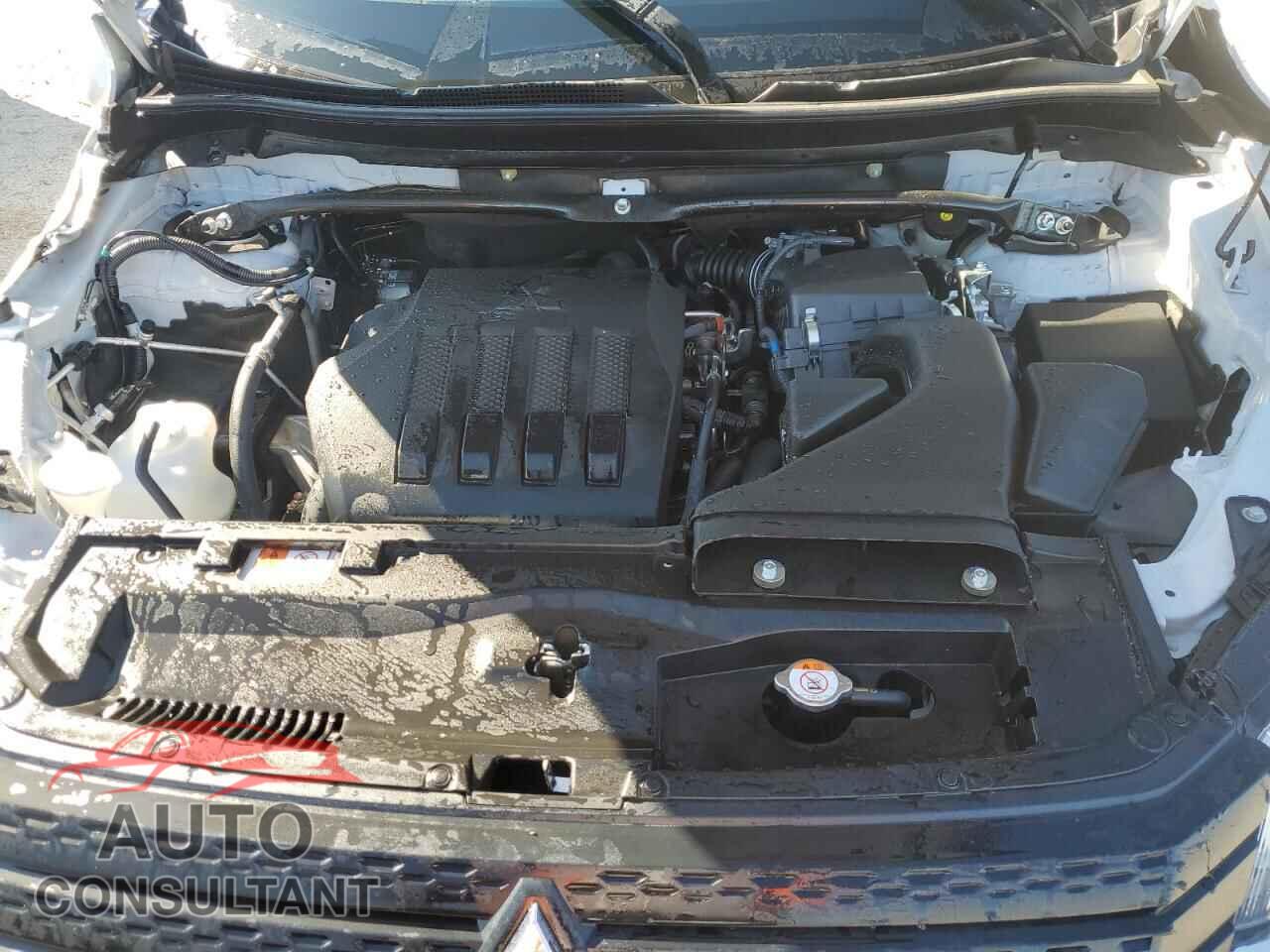 MITSUBISHI ECLIPSE 2025 - JA4ATWAA3SZ038630