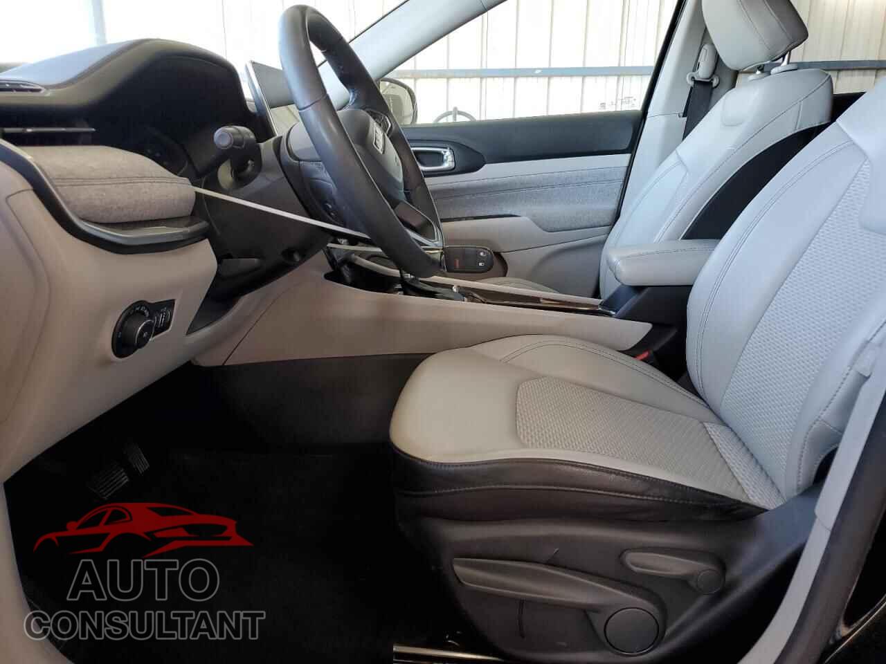 JEEP COMPASS 2022 - 3C4NJDBB6NT230709