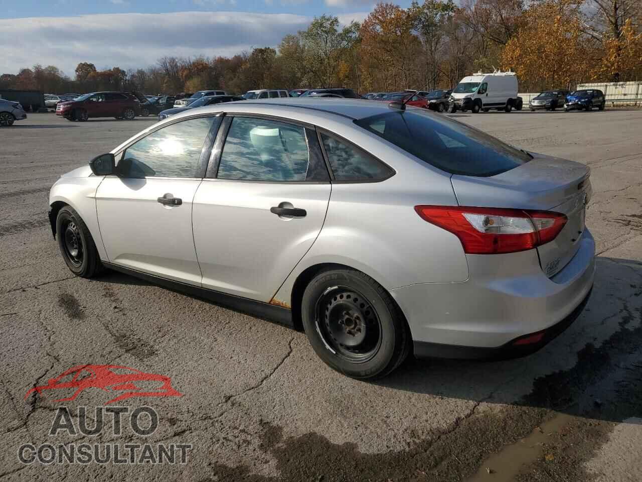 FORD FOCUS 2014 - 1FADP3E28EL193650