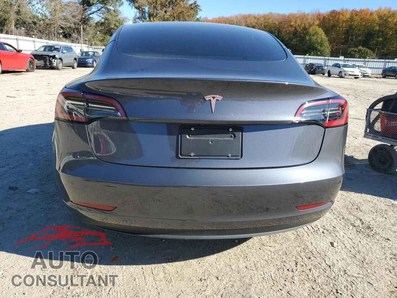 TESLA MODEL 3 2023 - 5YJ3E1EA5PF643395