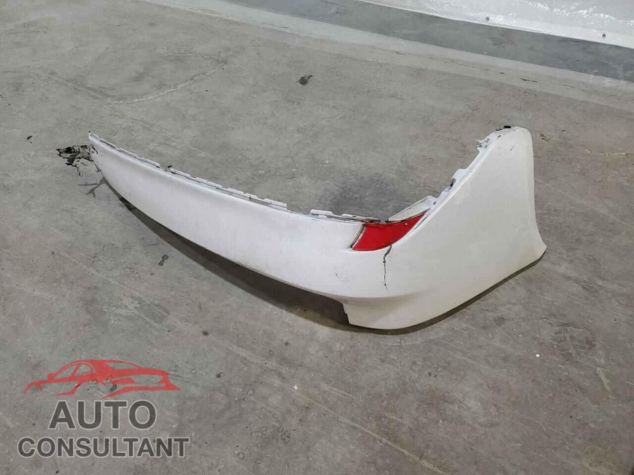 LEXUS IS 2014 - JTHCF1D29E5006806