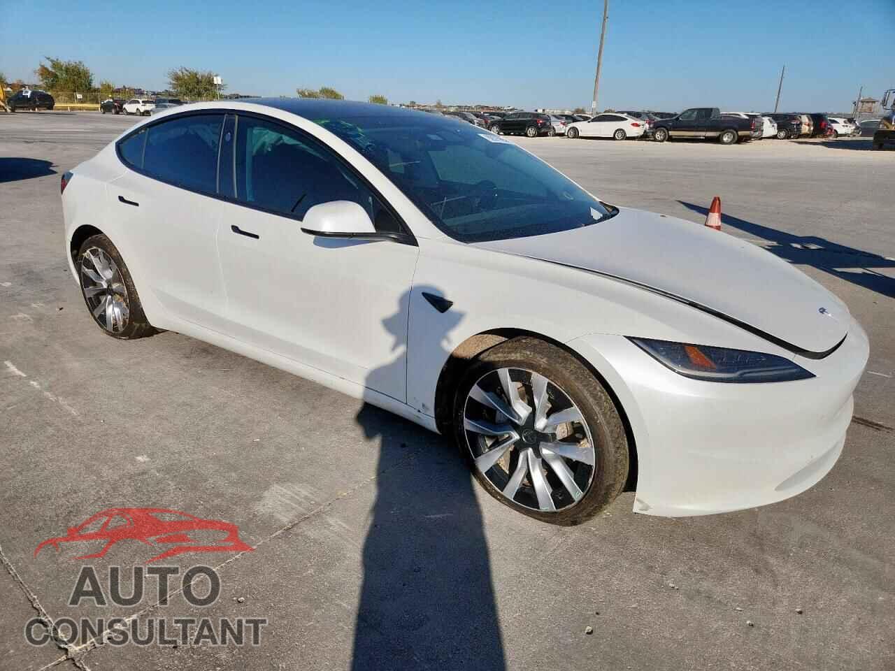 TESLA MODEL 3 2024 - 5YJ3E1EB5RF818112