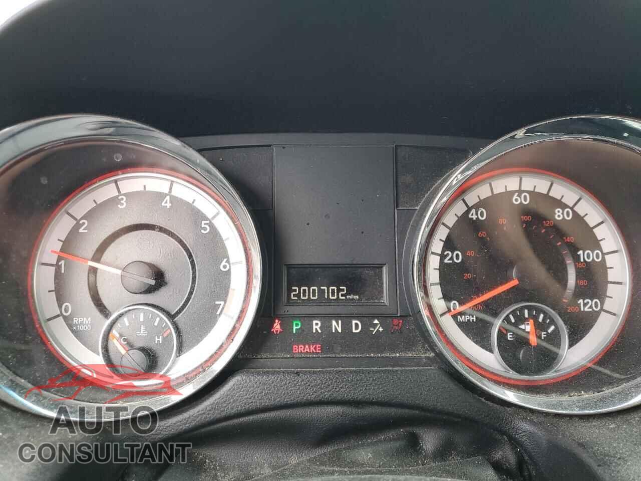 DODGE CARAVAN 2013 - 2C4RDGCG8DR755681