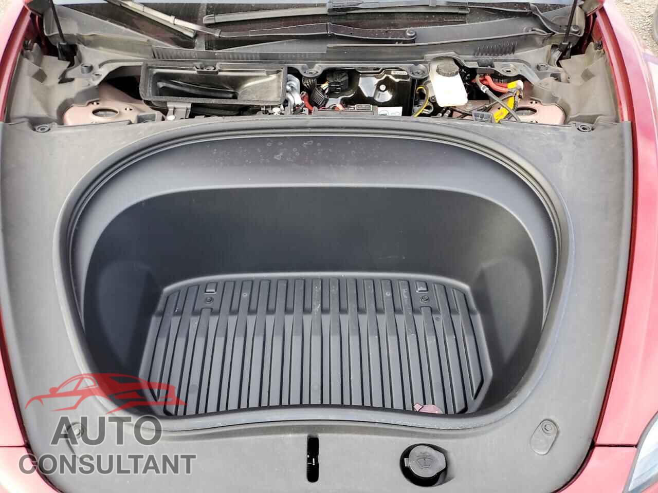 TESLA MODEL 3 2024 - 5YJ3E1EA0RF849534