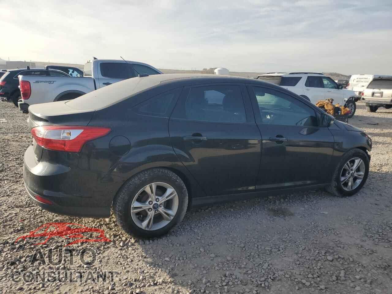 FORD FOCUS 2014 - 1FADP3F20EL162357